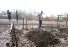 Masyarakat Lolayan Protes Pembangunan Tugu Tongara