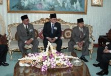 11 Maret 1998, Saat Soeharto Dilantik Jadi Presiden untuk Kali Ketujuh