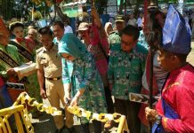 Walikota Resmikan Replika Komalig