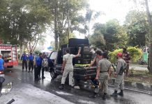 Dilahap Si Jago Merah, Kendaraan Pickup Nyaris Ludes