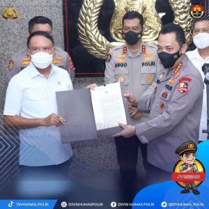 Menpora Zainudin Amali bertemu Kapolri Jenderal Pol Listyo Sigit Prabowo