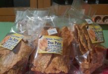 Pandemi, Warga Terus Kembangkan Usahanya Keripik Tempe Dua Putri
