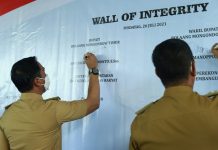 Menuju WBK dan WBBM, Bupati-Wabup Pimpin Penandatangan Pakta Integritas Bupati Boltim Sam Sachrul Mamonto