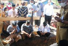 Wabup Hadiri Pelekatan Batu Pertama Pembangunan Masjid Al Mu’minun Wakil Bupati Boltim Oskar Manoppo