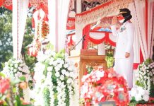 Walikota Pimpin HUT RI di Lapangan Boki Hotinimbang Walikota Kotamobagu Ir Hj Tatong Bara