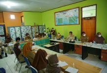 Kunjungi Dinkes, Walikota Minta Kaji Penghasilan Tenaga Kesehatan Walikota Tatong Bara