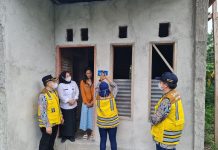 Tim Kementerian PUPR Datangi Rumah Penerima BSPS BSPS 2021