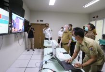 Wabup Sitaro Kunjungi Data Center dan TPA Kotamobagu Wabup Sitaro Drs Jhon Palandung