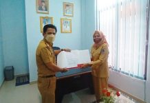 Tingkatkan Mutu Siswa, Kominfo Bolmong dan SMK Lolak Teken Kerjasama Tingkatkan Mutu Siswa