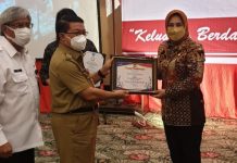 Walikota Tatong Bara Terima Penghargaan Tingkat Nasional Walikota Tatong Bara