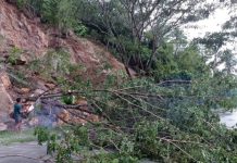 Tangani Longsor Mongkonai, Pemkot Kotamobagu Turunkan Dua Alat Berat Pembersihan Jalur Mongkonai