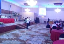 Bupati SSM Beri Materi Bimtek BPD se Boltim