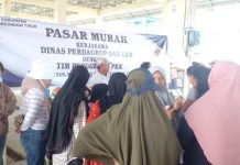 Pemkab Boltim bersama TP-PKK Gelar Pasar Murah di Modayag Barat dan Tutuyan