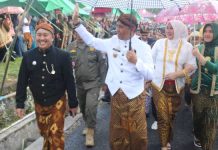 Bupati SSM Dapat Gelar Adat Keraton Surakarta Hadiningrat, Pemerintah Kecamatan Modayag dan Etnis Jawa Menggelar Syukuran