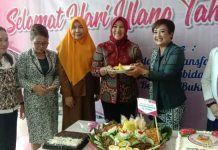 Ketua TP-PKK Boltim Hadiri HUT IBI