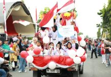 Wakil Wali Kota Lepas Peserta Karnaval Merah Putih