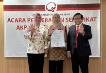 RSUD Kotamobagu Paripurna, Wali Kota Tatong Bara Terima Sertifikat dari KARS