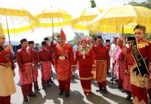 Pj Walikota Asripan Nani Ikuti Prosesi Adat Menempati Rumah Dinas