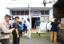 Pj Walikota Asripan Nani Tinjau Logistik Pemilu 2024 Logistik Pemilu 2024