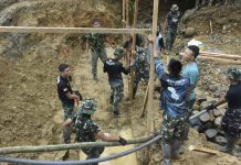 Anggota Satgas TMMD Kodim Bolmong Mulai Bangun Tiang Pancang Plat Duiker