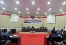 Ketua DPRD Meiddy Makalalag Pimpin Paripurna LKPJ dan Penetapan Ranperda Kearsipan
