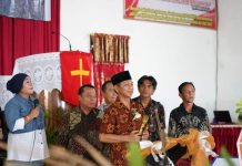 Pj Bupati Hadiri HUT GMIBM Alfa Omega Desa Mariri Lama