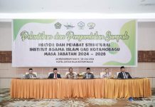 Pj Bupati Hadiri Pelantikan dan Pengambilan Sumpah Rektor IAI Kotamobagu