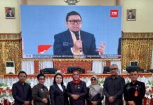 Terlindungi: Kadis Pendidikan Farida Mooduto Hadiri Paripurna Mendengarkan Pidato Presiden Jokowi