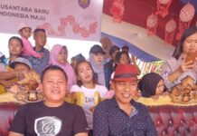 Terlindungi: Kadis Kesehatan I Ketut Kolak Hadiri Karnaval di Desa Mopuya