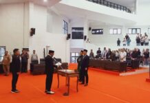 Pimpin Paripurna PAW Anggota DPRD, Adrianus Sampaikan Ini