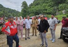 Ketua DPRD Adrianus Mokoginta Tim Pencarian dan Keluarga Korban Hanyut